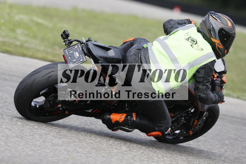 /Archiv-2025/36 27.07.2025 PROMAX  ADR/Gruppe gruen/90